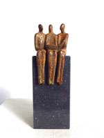 Bronzen beeldje Samenwerking van kunstenaar Ragonda IJtsma zakelijke sculpturen